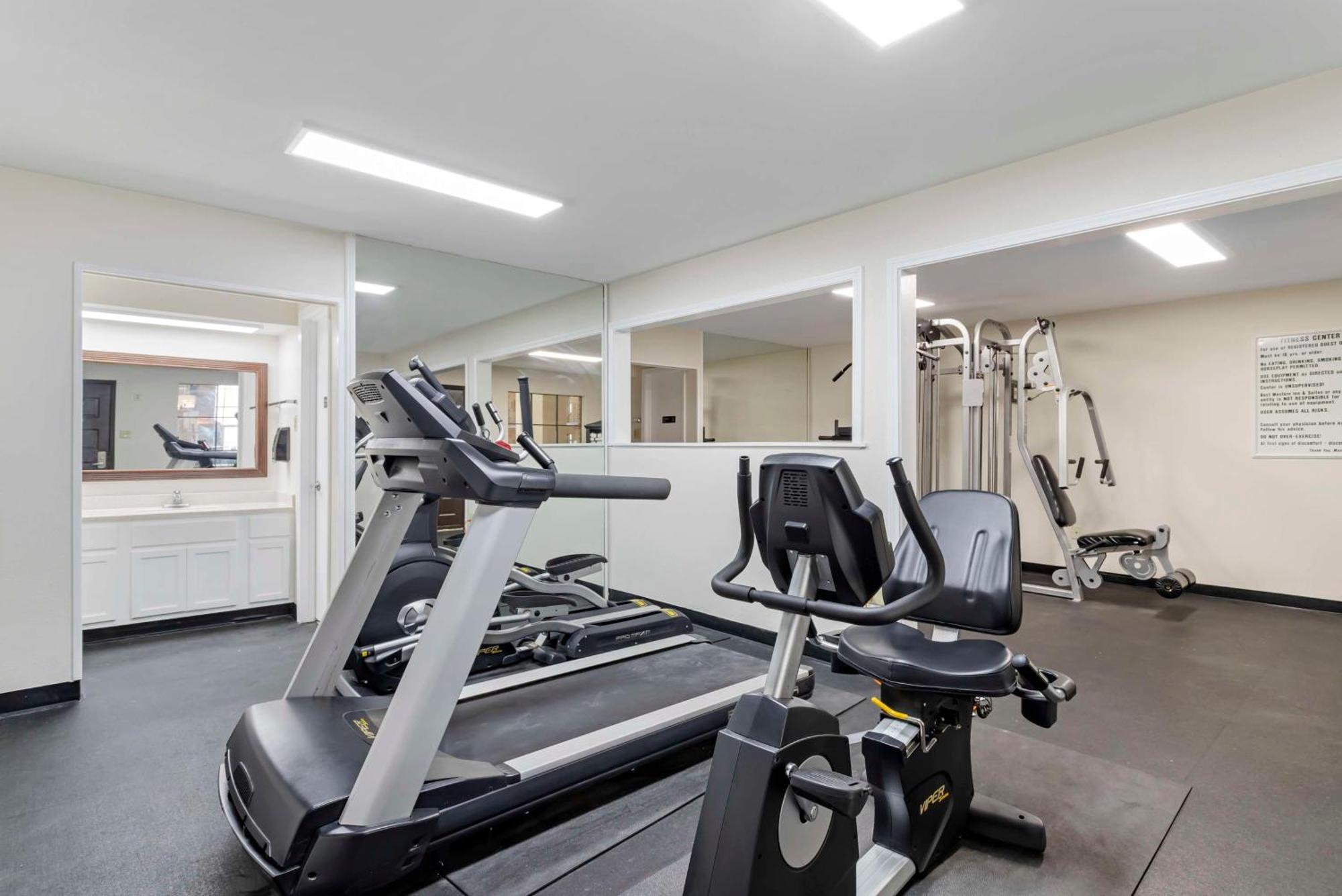 Best Western Of Alexandria Inn & Suites & Conference Center Екстер'єр фото