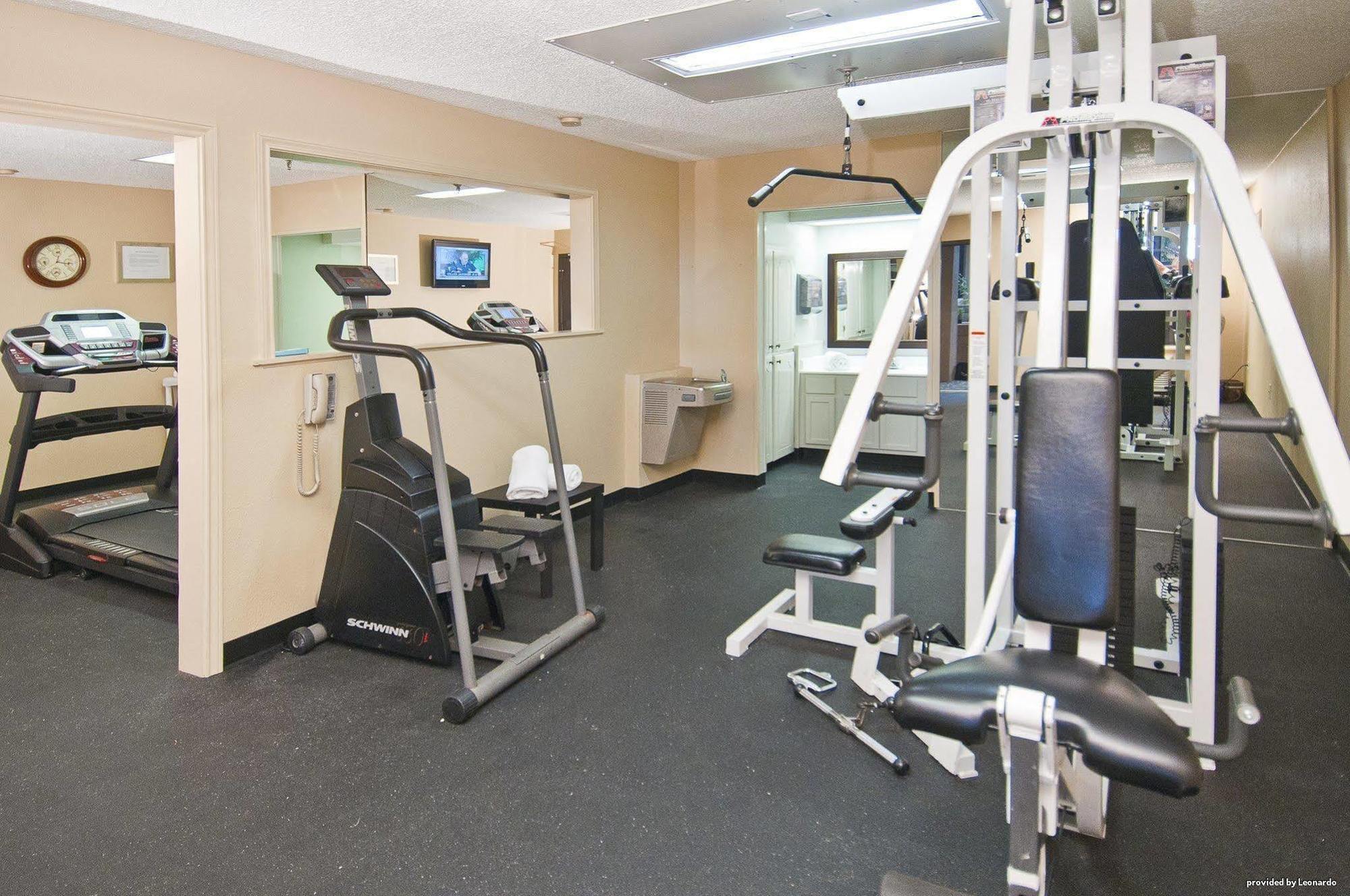 Best Western Of Alexandria Inn & Suites & Conference Center Екстер'єр фото